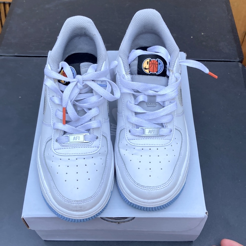 Air Force One’s (GS) size 5y
